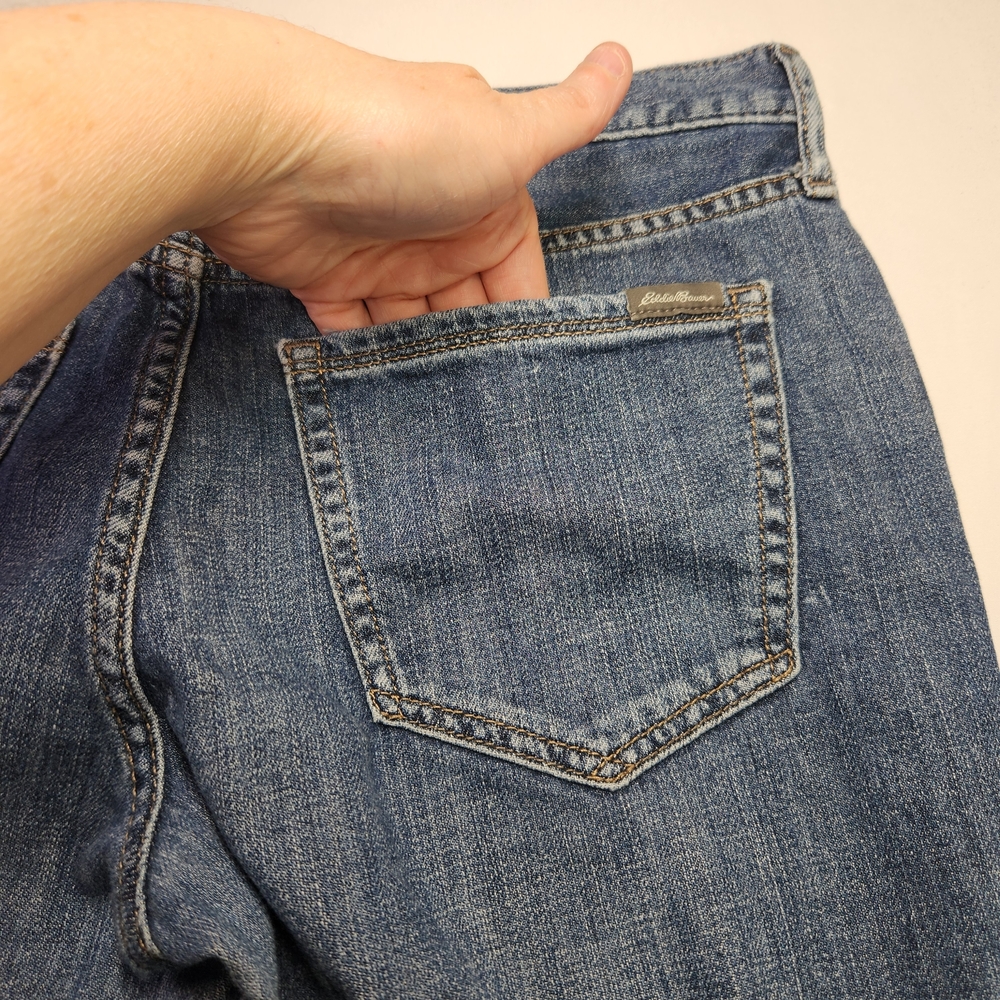 ⭐️Eddie Bauer Boyfriend Mid-Rise Slim Jeans Size P4 Streetwear Denim Casual - Picture 5 of 9